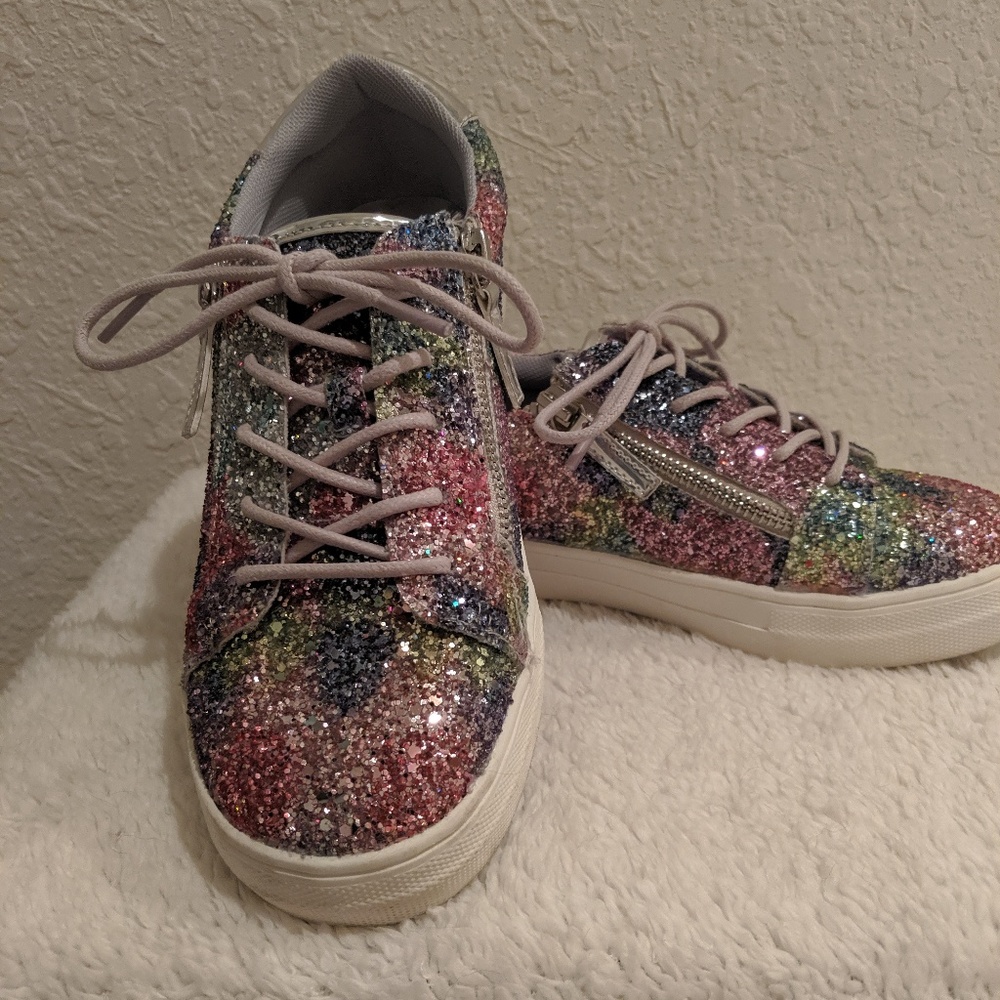 🌺 Kid Pik Girls Sparkle Tennis Shoe